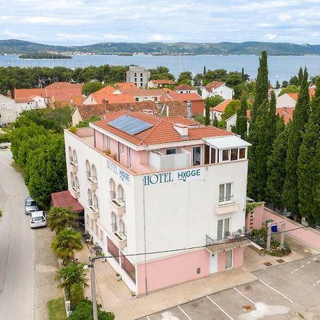 Hotel Hygge Биоград на Мору Екстериор снимка