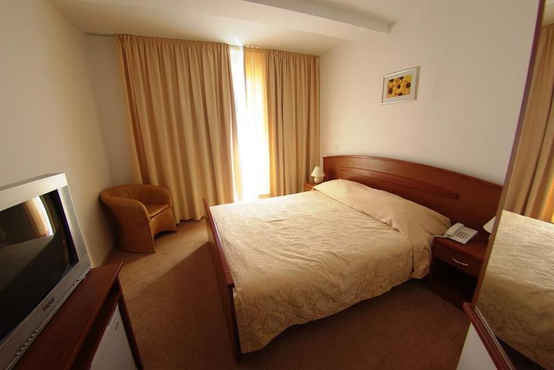 Hotel Hygge Биоград на Мору Екстериор снимка